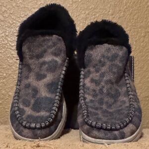 HTF light bottom Hey Dude Denny Leo Nut Beige